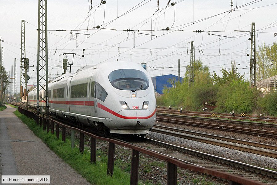 Deutsche Bahn - 406082-8
/ Bild: db4060828_bk0804240075.jpg