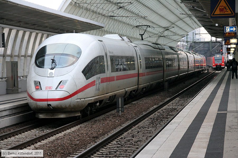 Deutsche Bahn - 406084-4
/ Bild: db4060844_bk1101280059.jpg