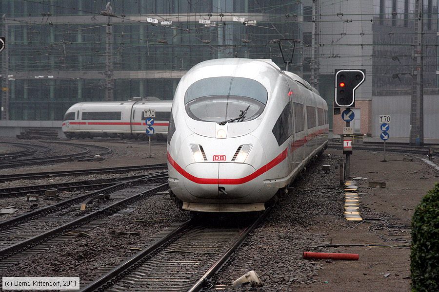 Deutsche Bahn - 406007-5
/ Bild: db4060075_bk1102260173.jpg