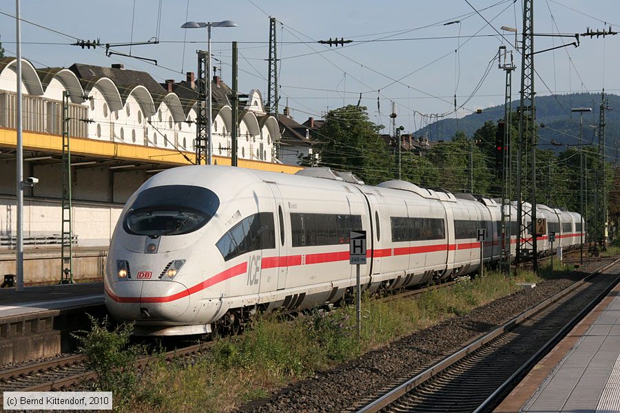 Deutsche Bahn - 406011-7
/ Bild: db4060117_bk1007110068.jpg
