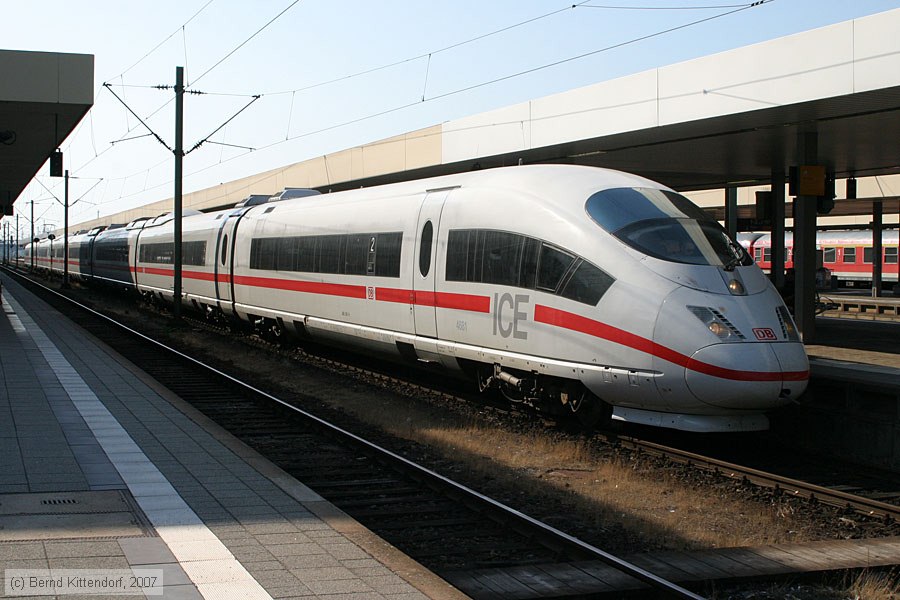 Deutsche Bahn - 406581-9
/ Bild: db4065819_bk0707150029.jpg