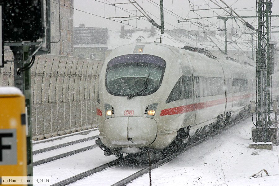 Deutsche Bahn - 411525-9
/ Bild: db4115259_bk0603030020.jpg