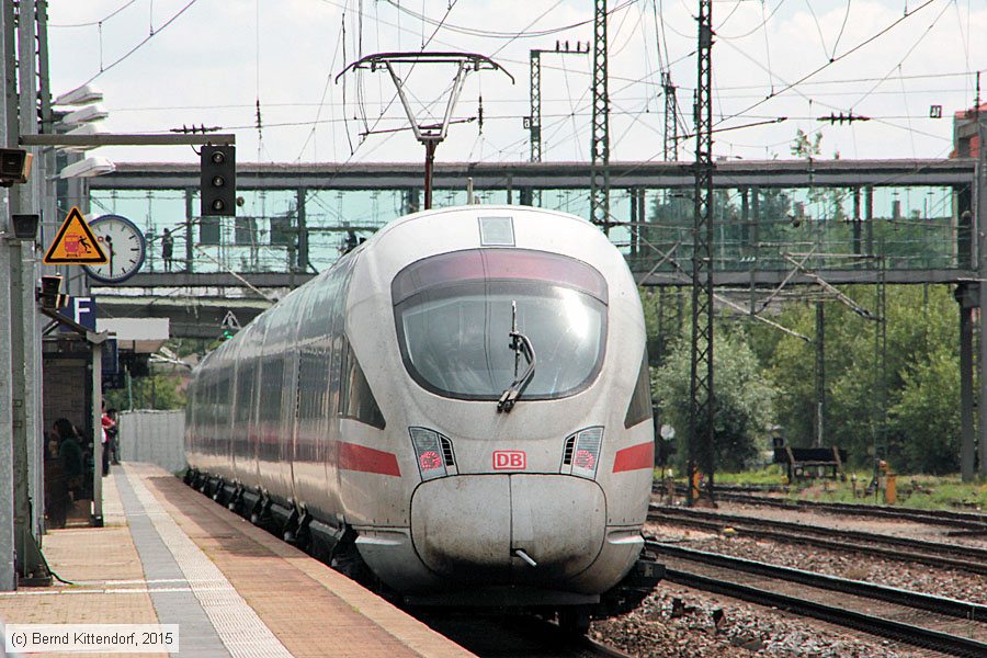 Deutsche Bahn - 411568-9
/ Bild: db4115689_bk1506250103.jpg