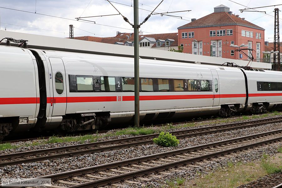 Deutsche Bahn - 411670-3
/ Bild: db4116703_bk2506270143.jpg