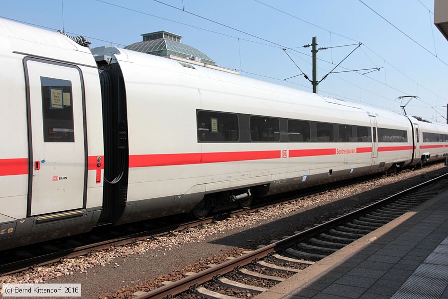 Deutsche Bahn - 8812 002
/ Bild: db88120028_bk1604110036.jpg