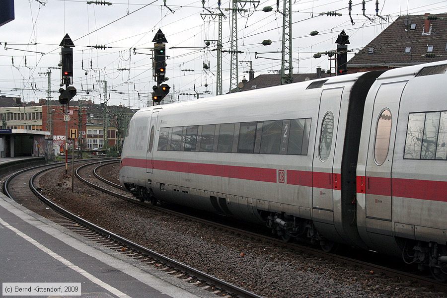 Deutsche Bahn - 808004-6
/ Bild: db8080046_bk0911260131.jpg