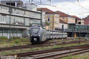 Bild: agilis14632053_bk2506270151.jpg - anklicken zum Vergr&ouml;&szlig;ern