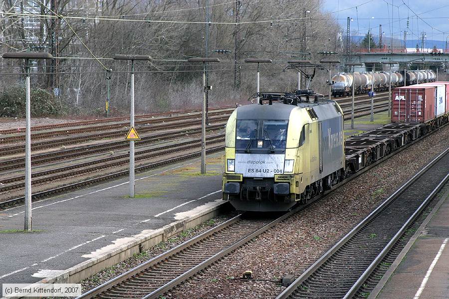 boxxpress - ES64U2-004
/ Bild: boxxpresses64u2004_bk0703030037.jpg