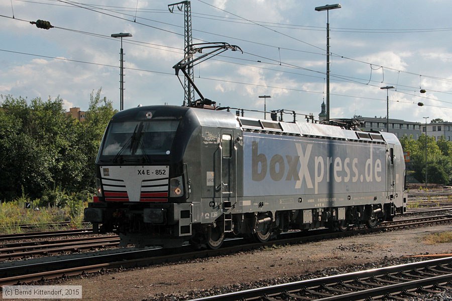 boxxpress - X4E-852
/ Bild: boxxpressx4e852_bk1506240444.jpg