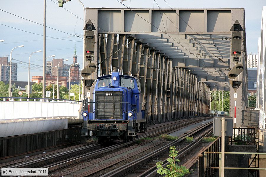 ESG - 9
/ Bild: esg9_bk1106210103.jpg ESG - 9
/ Bild: esg9_bk1106210103.jpg