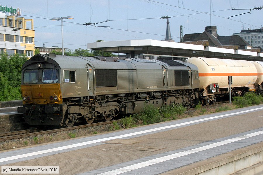 Rail4Chem - 92801266105-6
/ Bild: drchem928012661056_cw1006220254.jpg