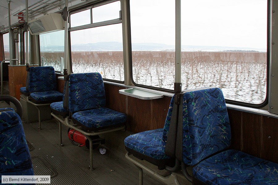 Rhein-Haardtbahn - 1017 - Innenansicht
/ Bild: rhb1017_bk0912140012.jpg