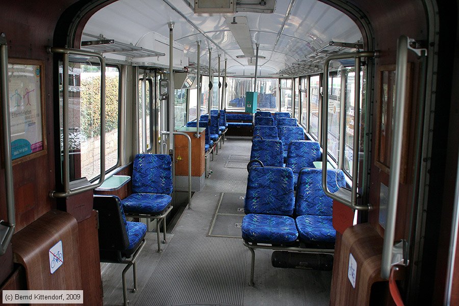 Rhein-Haardtbahn - 1017 - Innenansicht
/ Bild: rhb1017_bk0912140016.jpg