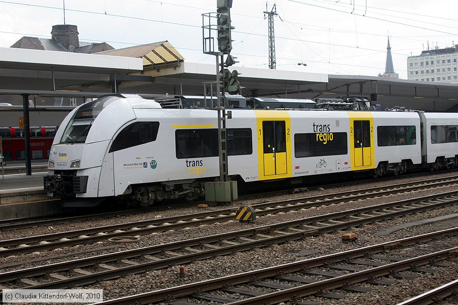 Transregio - 460506-9
/ Bild: transregio4605069_cw1006220221.jpg