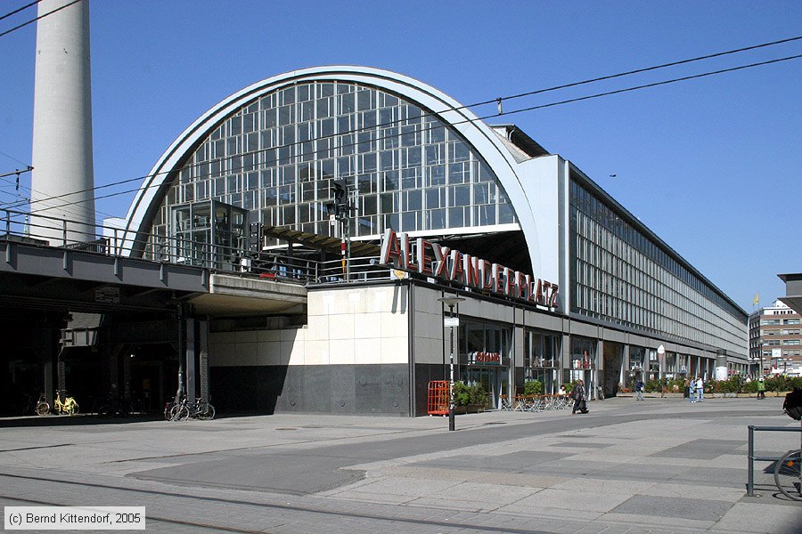 Bahnhof Berlin Alexanderplatz
/ Bild: bfberlinalexanderplatz_e0016784.jpg