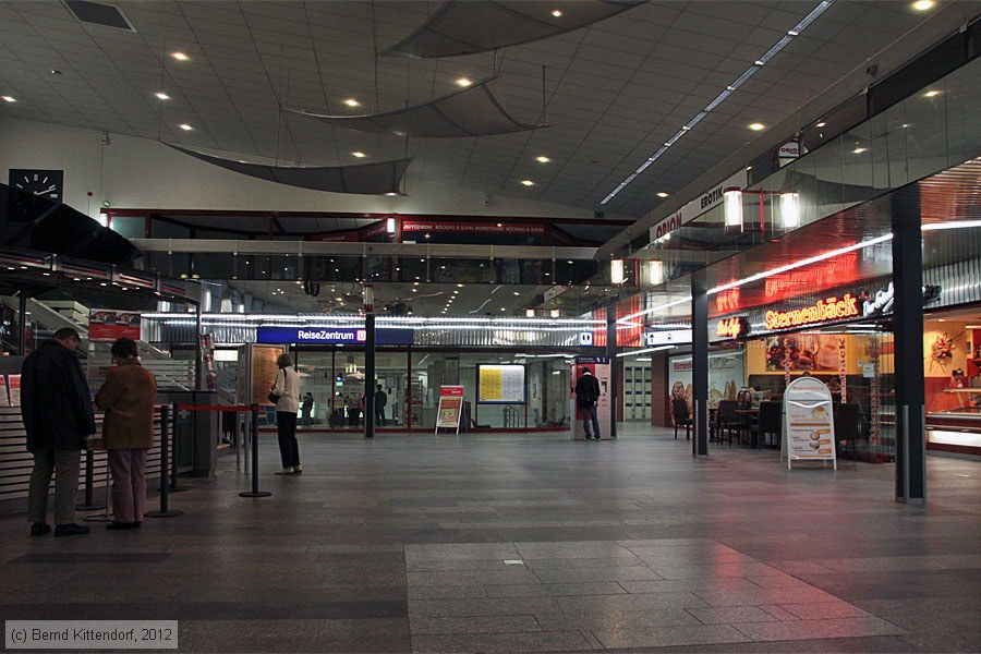 Cottbus Hauptbahnhof
/ Bild: bfcottbushbf_bk1210190301.jpg
