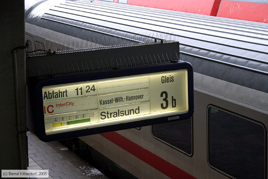 Heidelberg Hauptbahnhof
/ Bild: bfheidelberghbf_e0025257.jpg
