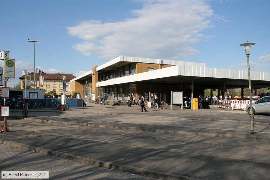 Landau (Pfalz) Hauptbahnhof
/ Bild: bflandaupfalzhbf_bk1104040010.jpg