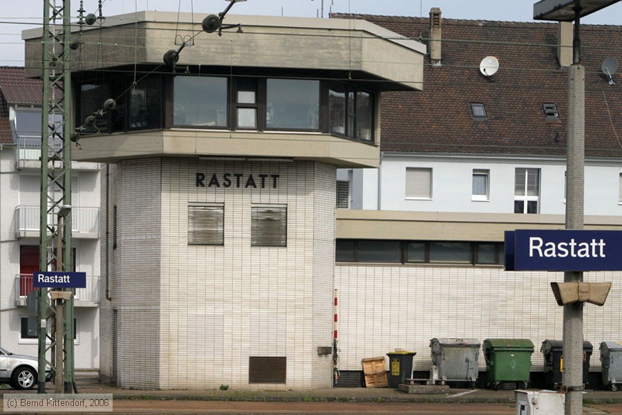 Bahnhof Rastatt - Stellwerk
/ Bild: bfrastatt_bk0604150038.jpg