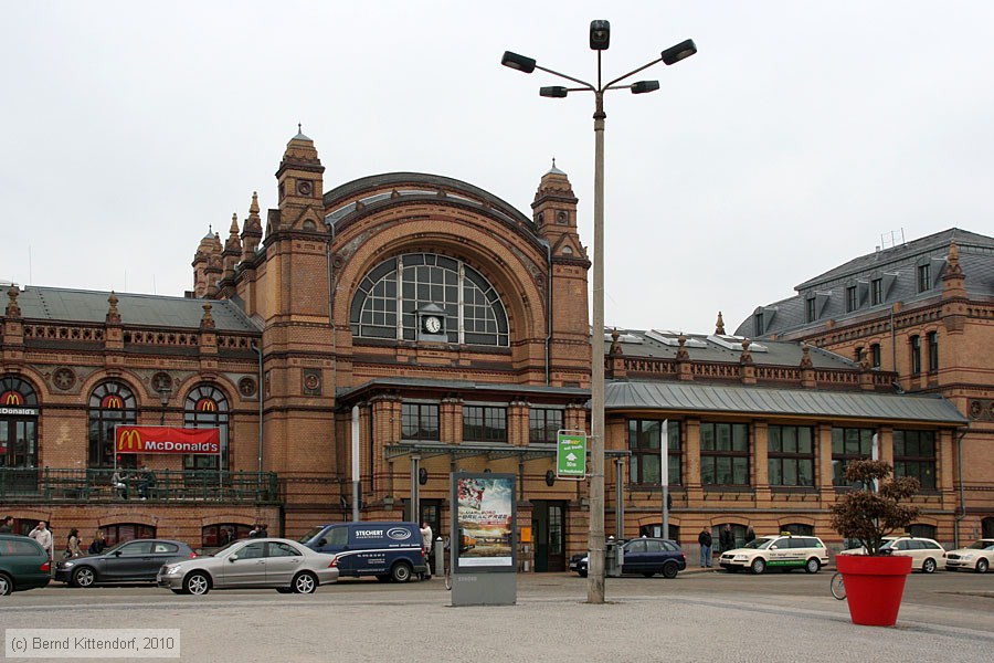 Schwerin Hauptbahnhof
/ Bild: bfschwerinhbf_bk1003190079.jpg