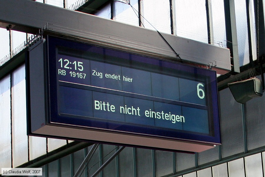 Stuttgart Hauptbahnhof
/ Bild: bfstuttgarthbf_cw0706080098.jpg