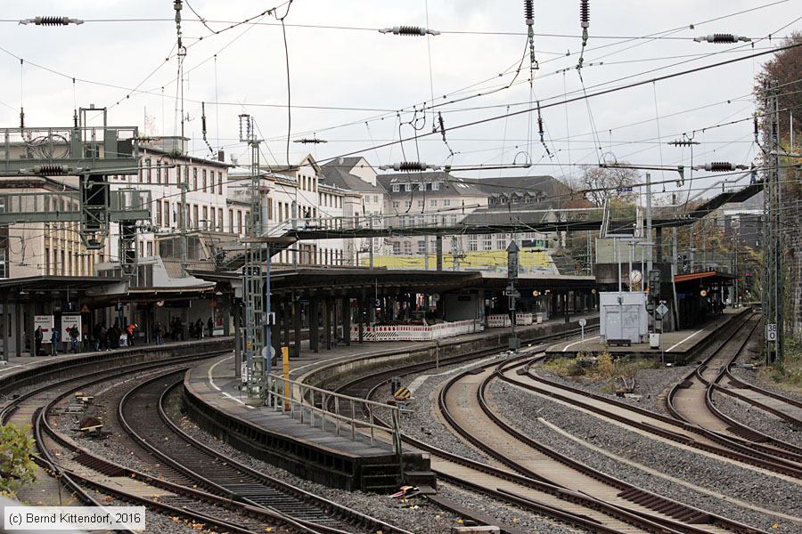 Wuppertal Hauptbahnhof
/ Bild: bfwuppertalhbf_bk1611020113.jpg