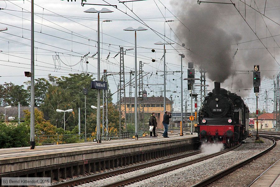 Ulmer Eisenbahnfreunde - 75 1118
/ Bild: uef751118_bk1510040120.jpg