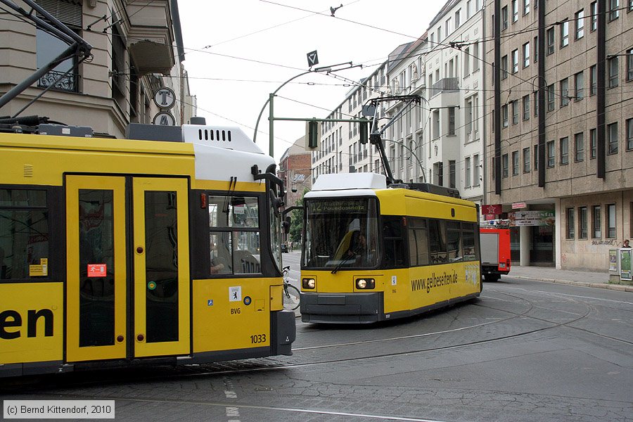 Straßenbahn Berlin - 1033
/ Bild: berlin1033_bk1006150010.jpg