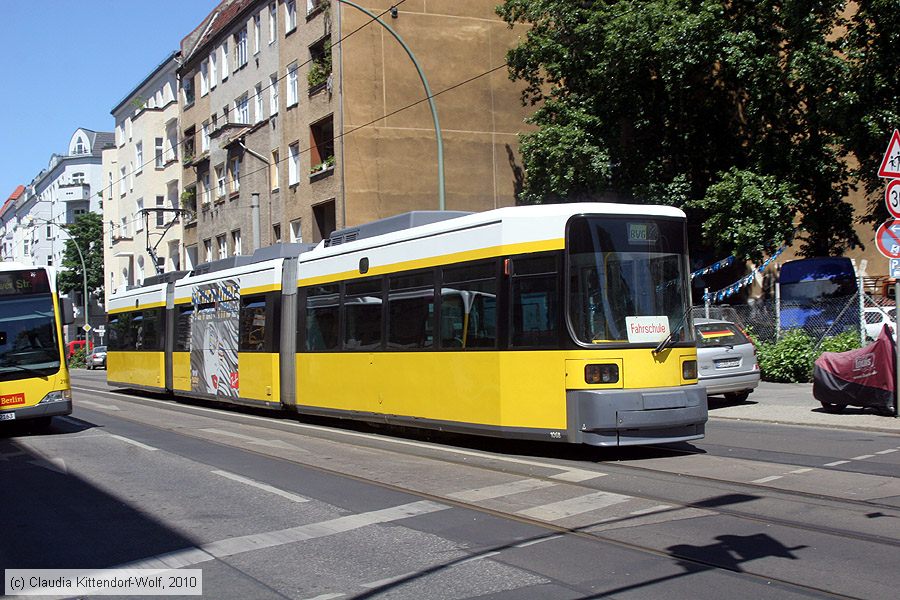 Straßenbahn Berlin - 1068
/ Bild: berlin1068_cw1006170070.jpg