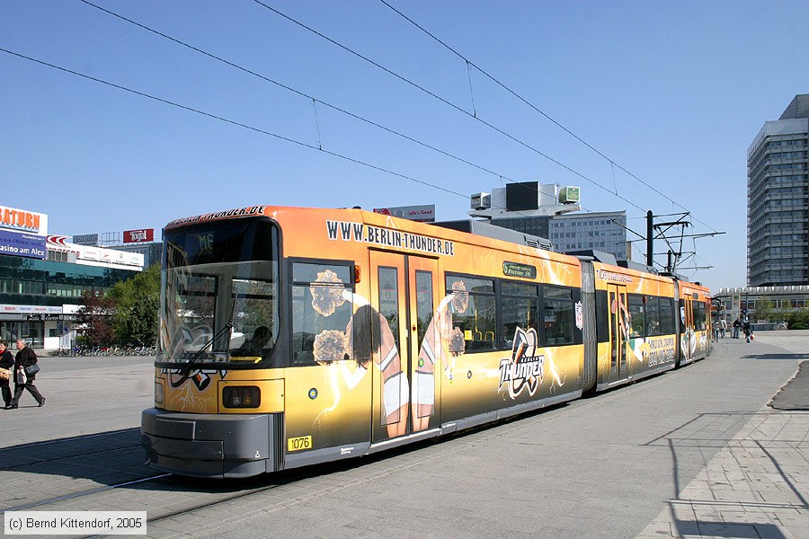 Straßenbahn Berlin - 1076
/ Bild: berlin1076_e0016779.jpg