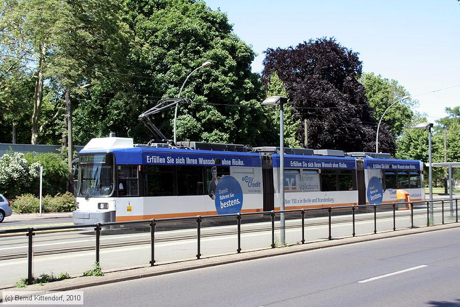 Straßenbahn Berlin - 1085
/ Bild: berlin1085_bk1006170203.jpg