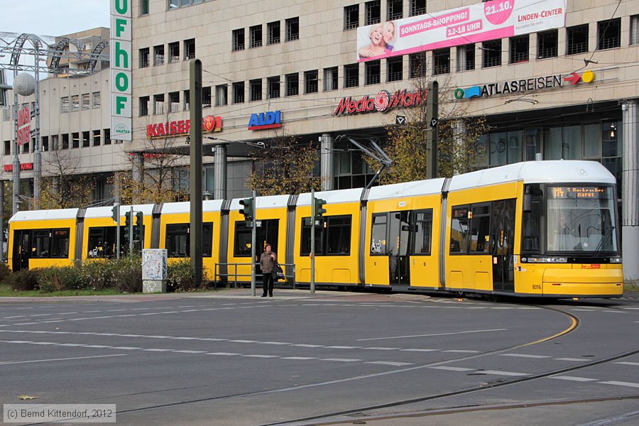 Straßenbahn Berlin - 8016
/ Bild: berlin8016_bk1210170144.jpg