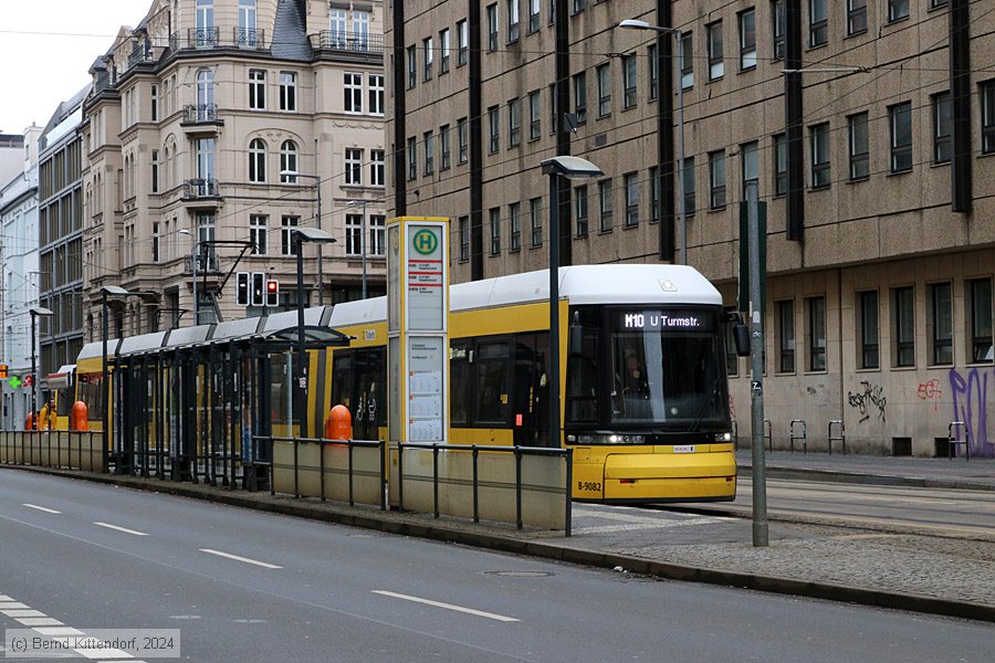 Straßenbahn Berlin - 9082
/ Bild: berlin9082_bk2402040006.jpg