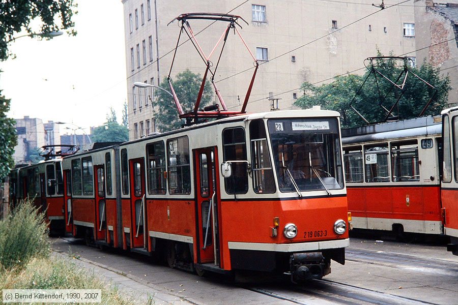 Straßenbahn Berlin - 219063-3
/ Bild: berlin2190633_df122237.jpg