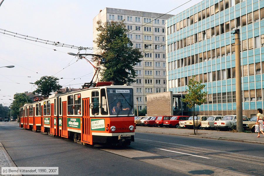 Straßenbahn Berlin - 219253-0
/ Bild: berlin2192530_df123203.jpg