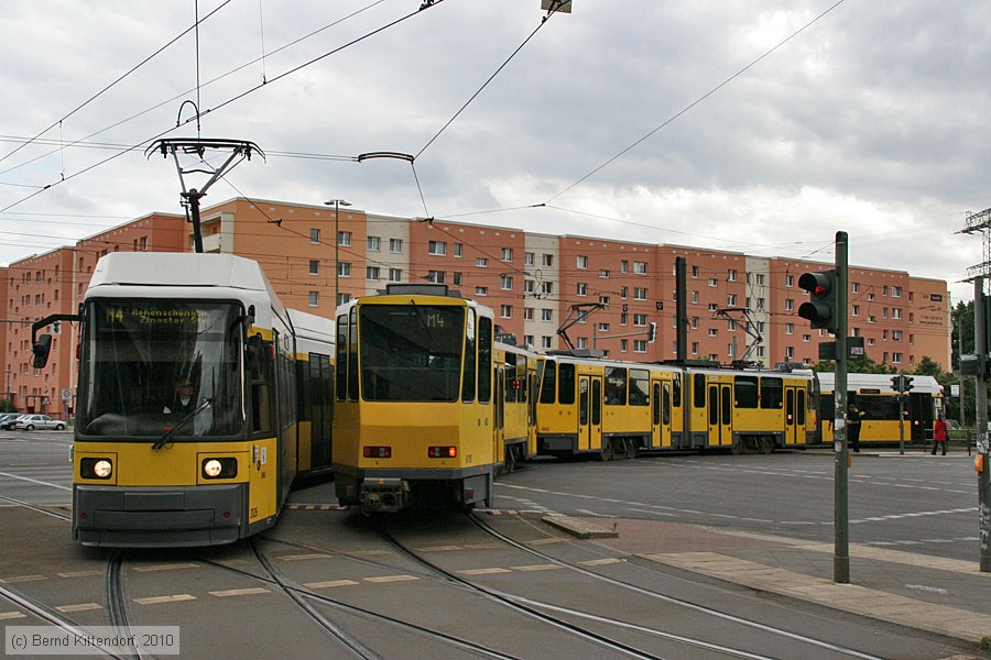 Straßenbahn Berlin - 6115
/ Bild: berlin6115_bk1006140428.jpg
