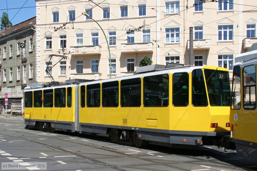 Straßenbahn Berlin - 7051
/ Bild: berlin7051_bk1006170162.jpg