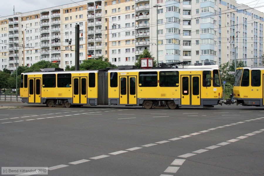 Straßenbahn Berlin - 7079
/ Bild: berlin7079_bk1006140411.jpg