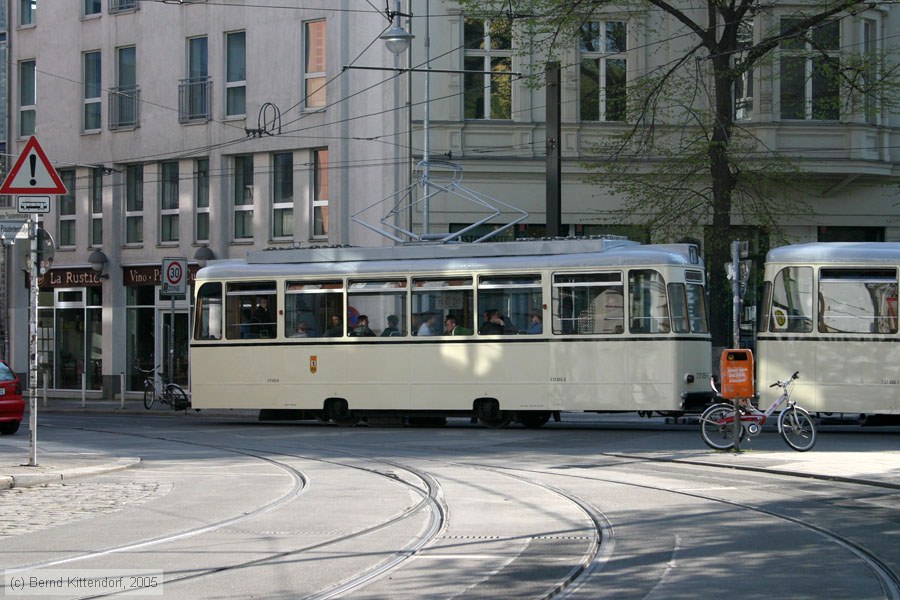 Straßenbahn Berlin - 217 055-8
/ Bild: berlin2170558_e0017660.jpg