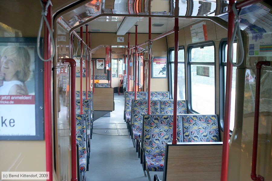 Straßenbahn Bielefeld - 541 - Innenansicht
/ Bild: bielefeld541_bk0910200295.jpg