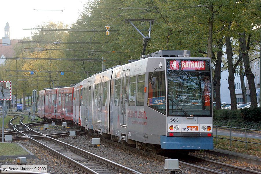 Straßenbahn Bielefeld - 563
/ Bild: bielefeld563_bk0910200331.jpg