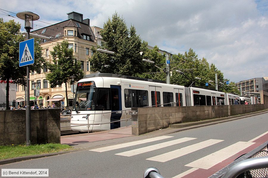 Straßenbahn Bielefeld - 5016
/ Bild: bielefeld5016_bk1407150210.jpg
