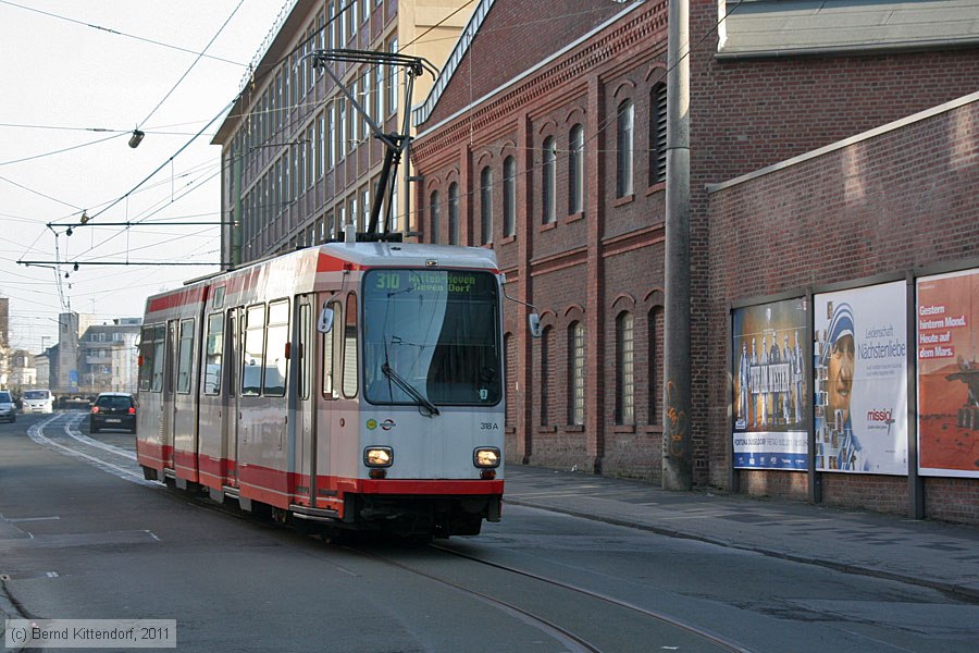 Straßenbahn Bochum-Gelsenkirchen - 318
/ Bild: bogestra318_bk1102170091.jpg Straßenbahn Bochum-Gelsenkirchen - 318
/ Bild: bogestra318_bk1102170091.jpg