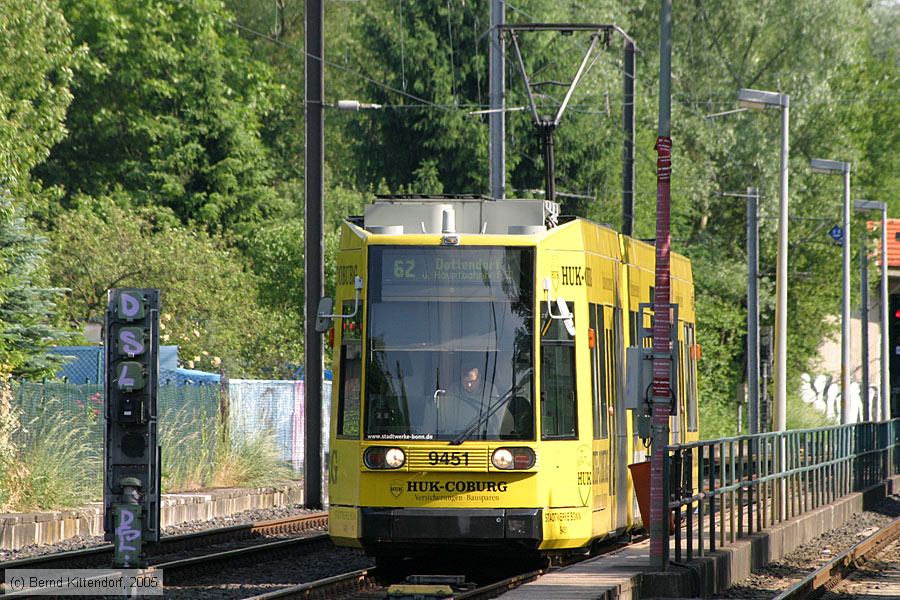 Straßenbahn Bonn - 9451
/ Bild: bonn9451_e0020905.jpg