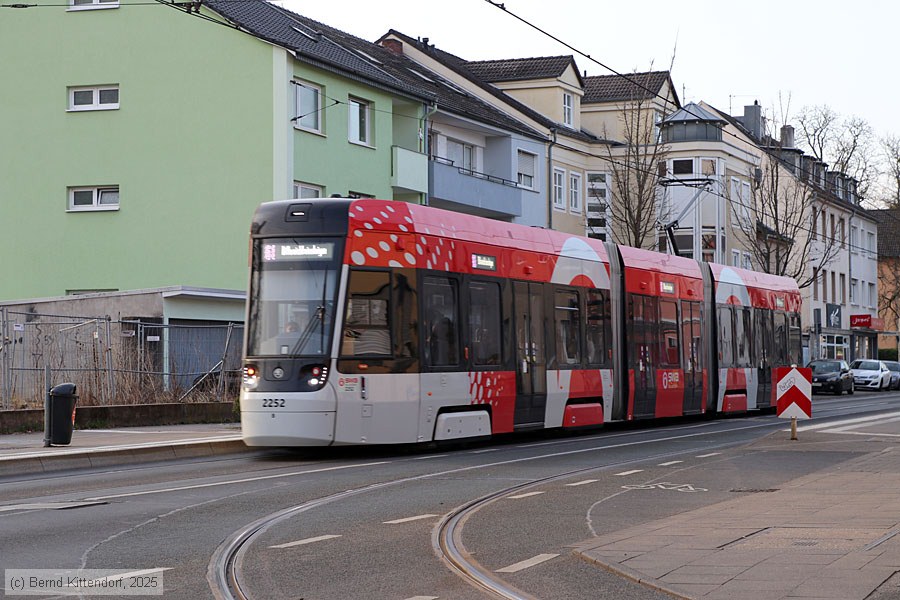 Straßenbahn Bonn - 2252
/ Bild: bonn2252_bk2503100139.jpg Straßenbahn Bonn - 2252
/ Bild: bonn2252_bk2503100139.jpg