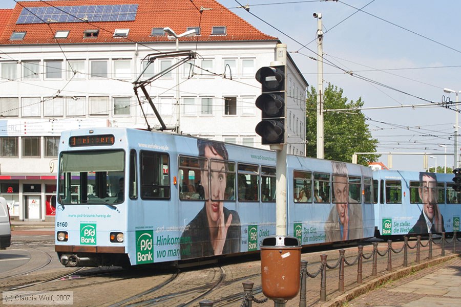 Braunschweig - Straßenbahn - 8160
/ Bild: braunschweig8160_cw0708240048.jpg