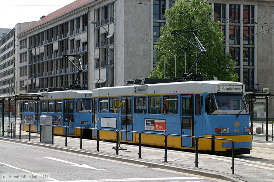Straßenbahn Chemnitz - 525
/ Bild: chemnitz525_bk0605120117.jpg Straßenbahn Chemnitz - 525
/ Bild: chemnitz525_bk0605120117.jpg