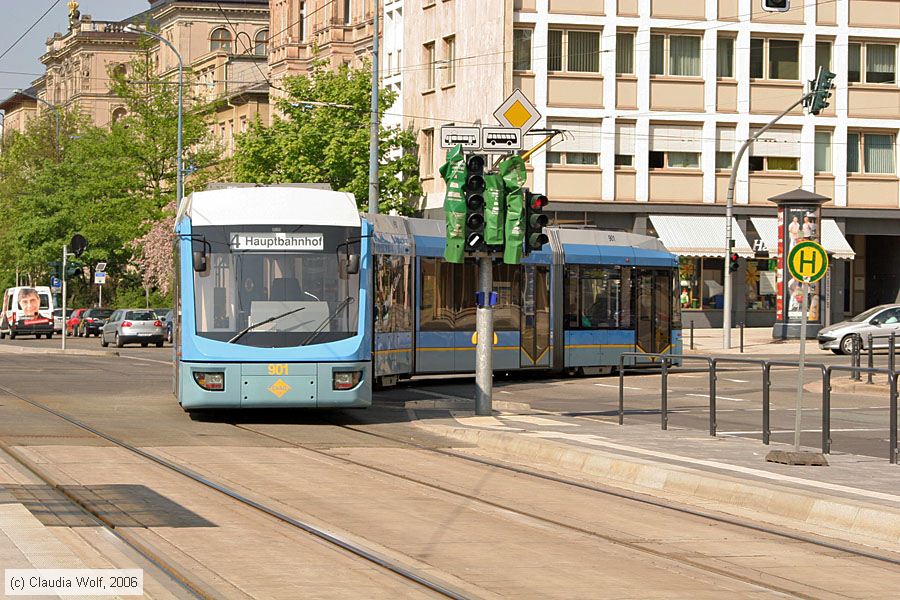 Straßenbahn Chemnitz - 901
/ Bild: chemnitz901_cw0605110112.jpg
