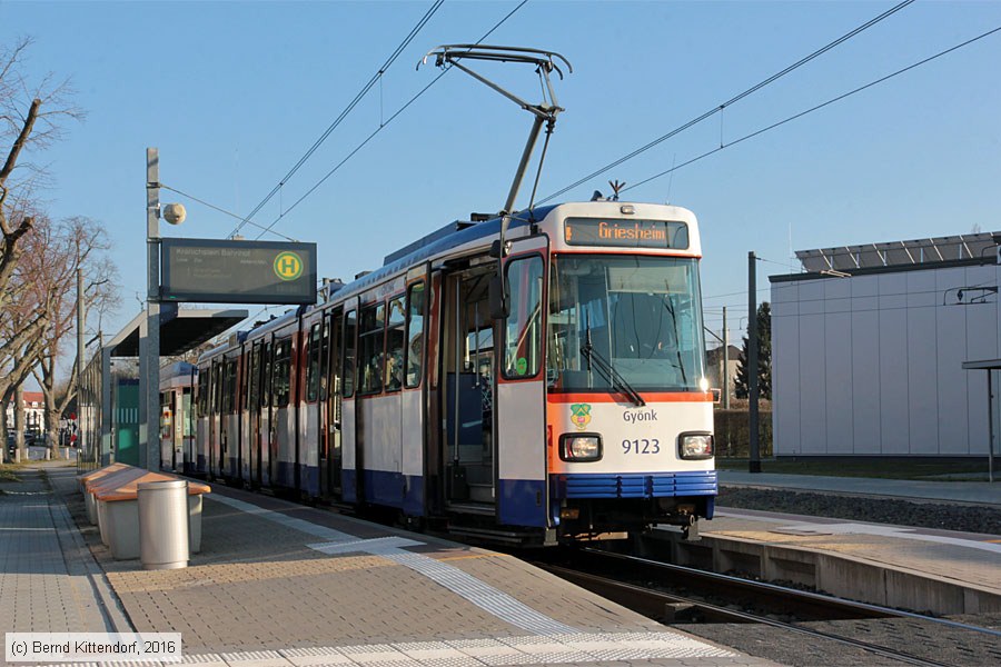 Straßenbahn Darmstadt - 9123
/ Bild: darmstadt9123_bk1603170231.jpg