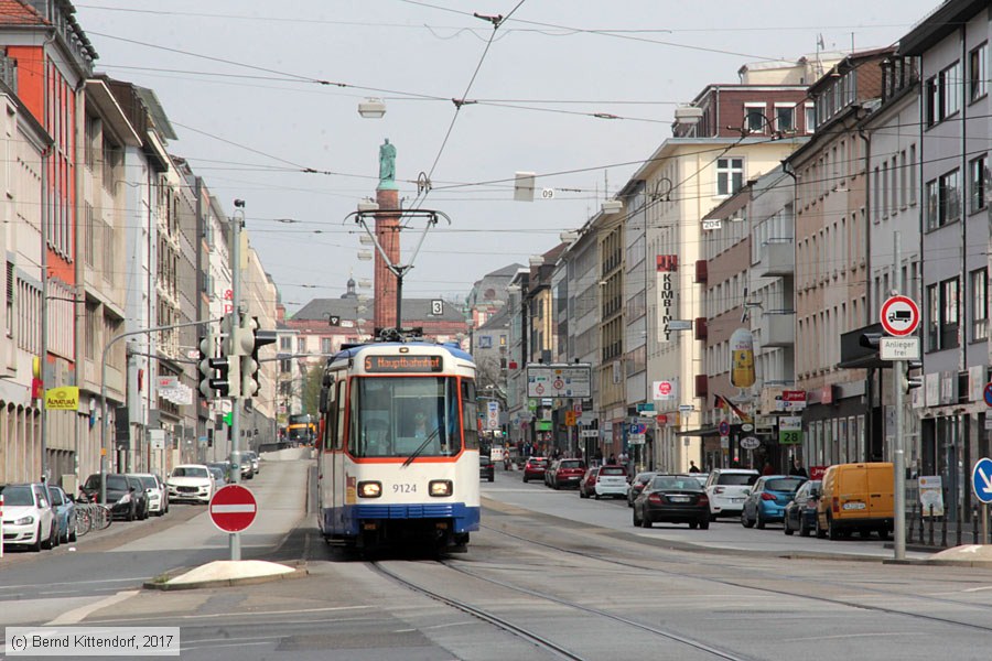 Straßenbahn Darmstadt - 9124
/ Bild: darmstadt9124_bk1704050101.jpg
